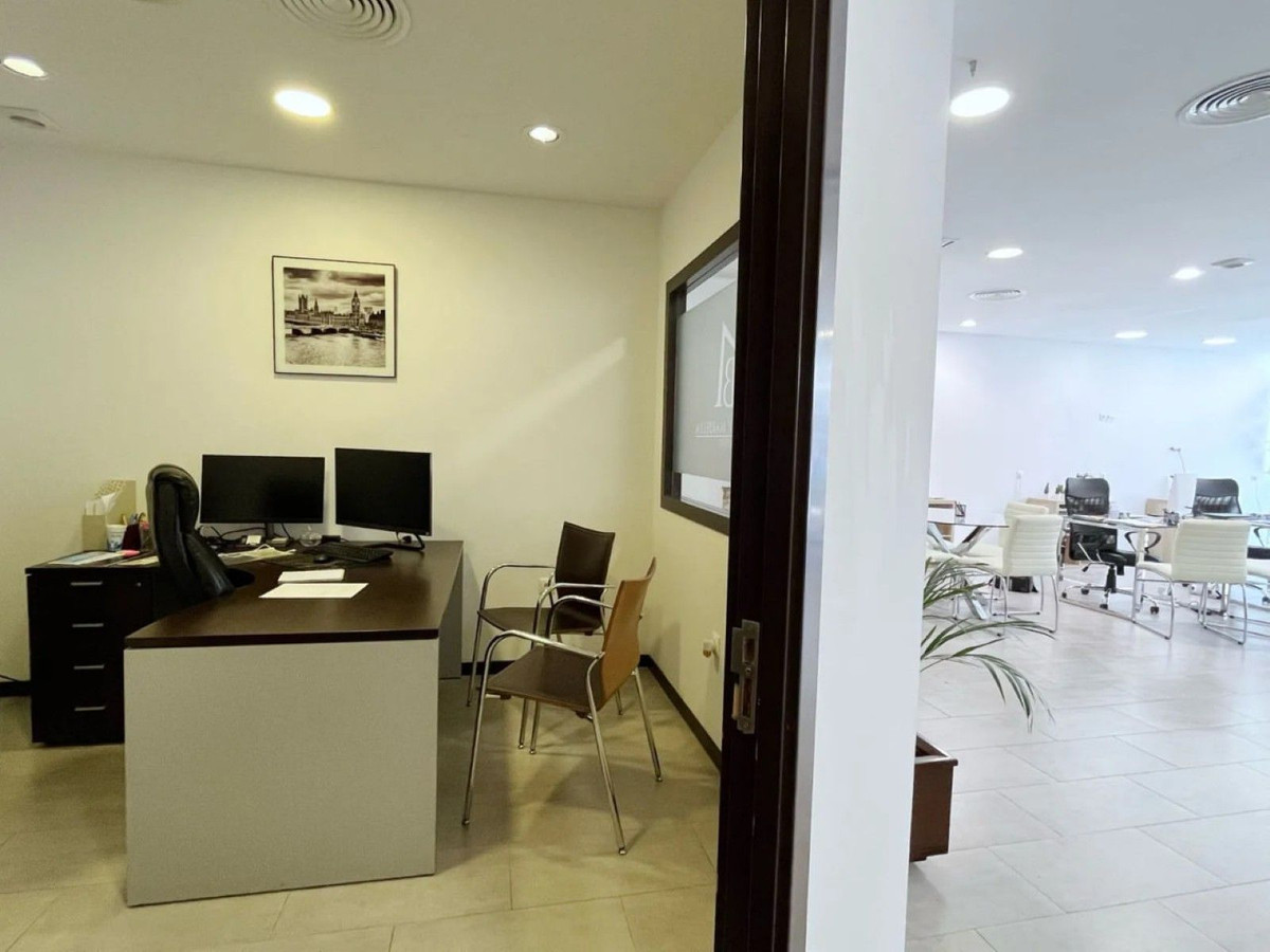 Commercial unit for sale in Marbella Costa Del Sol, Málaga, Spain