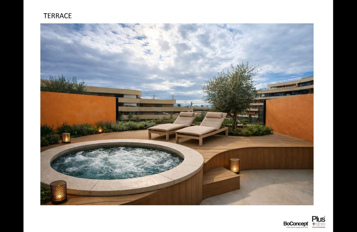 3 Bed Apartment for sale in Fuengirola Costa Del Sol, Málaga, Spain