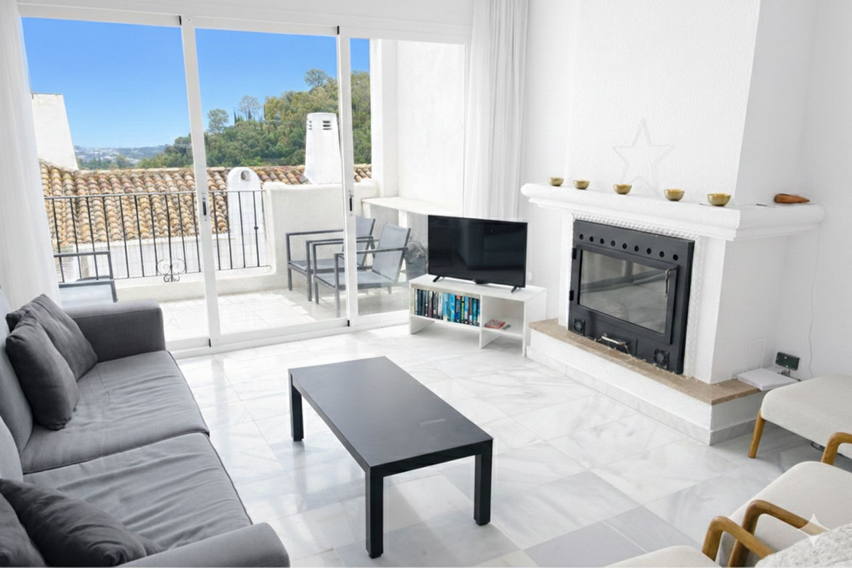 2 Bed Apartment for sale in Los Almendros Costa Del Sol, Málaga, Spain