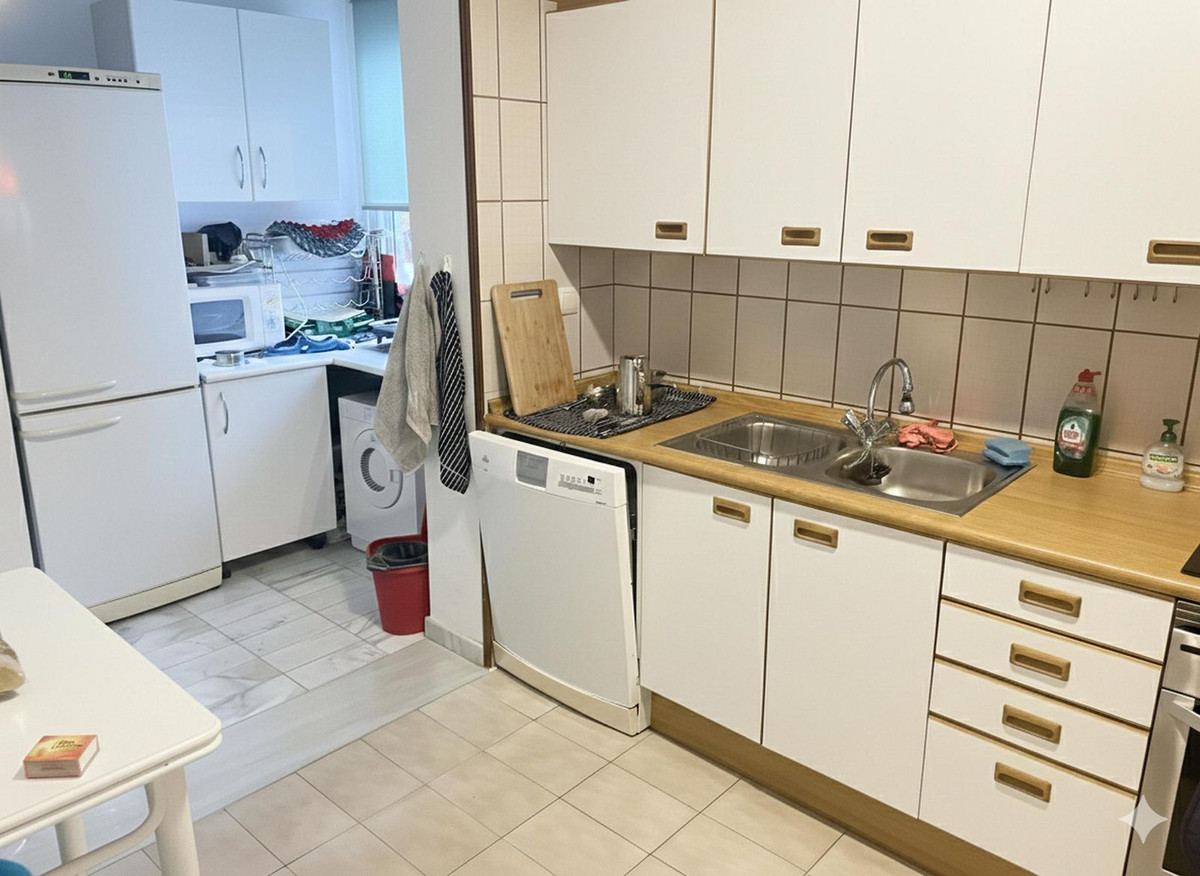 2 Bed Apartment for sale in Los Almendros Costa Del Sol, Málaga, Spain