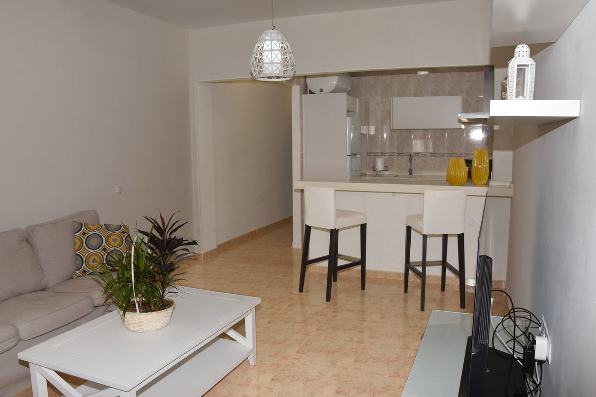 Se vende Apartamento Planta Baja de 2 dormitorios en Costa Del Sol, Málaga, España