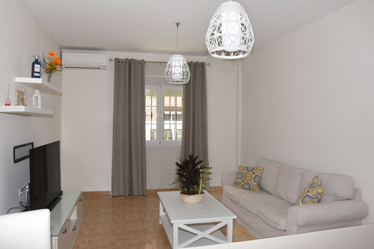 Se vende Apartamento Planta Baja de 2 dormitorios en Costa Del Sol, Málaga, España
