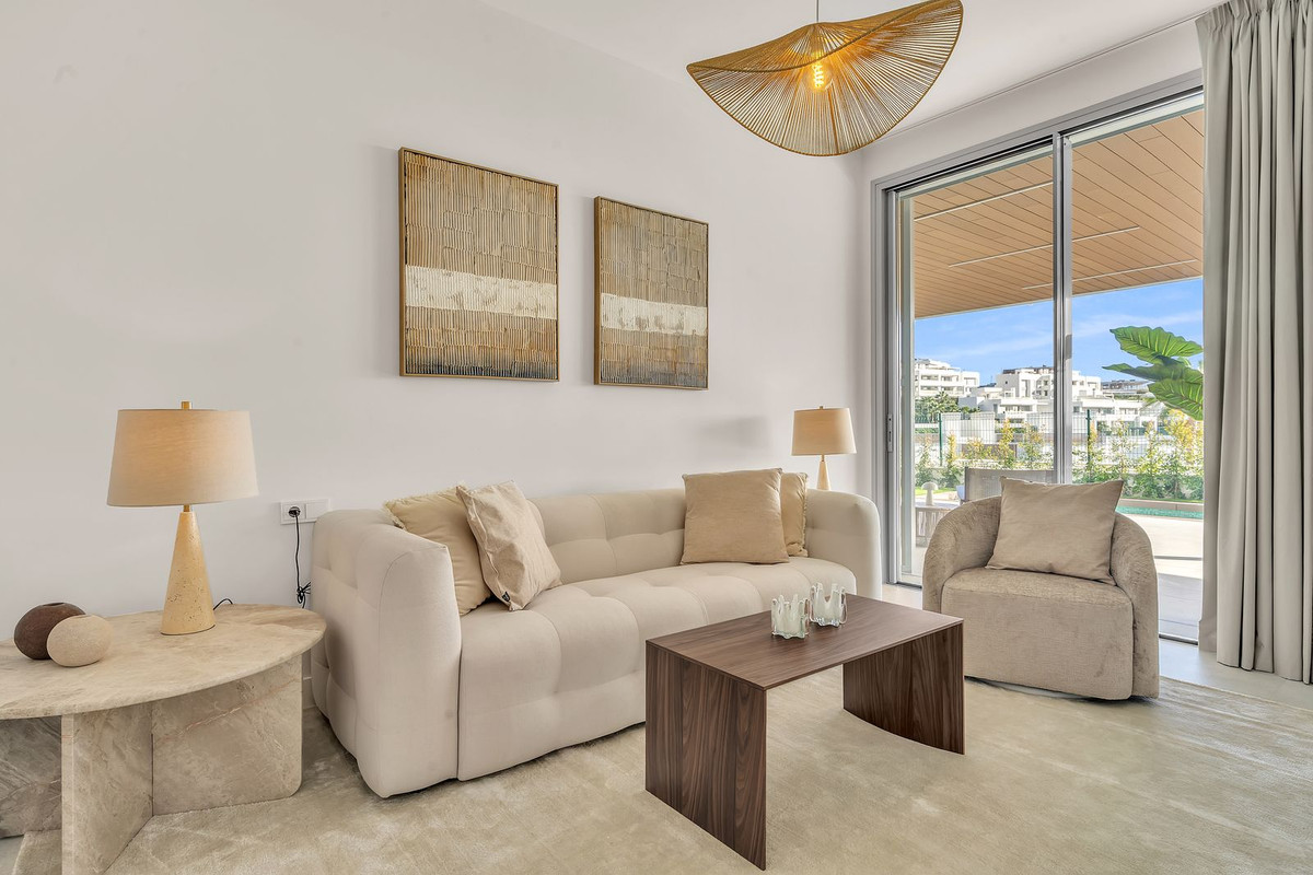 Se vende Apartamento Planta Baja de 4 dormitorios en Costa Del Sol, Málaga, España