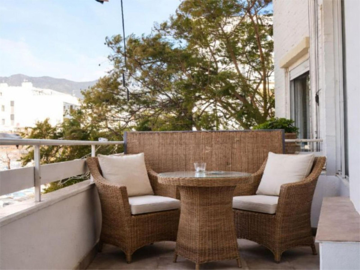 Se vende Apartamento Planta Media de 2 dormitorios en Costa Del Sol, Málaga, España