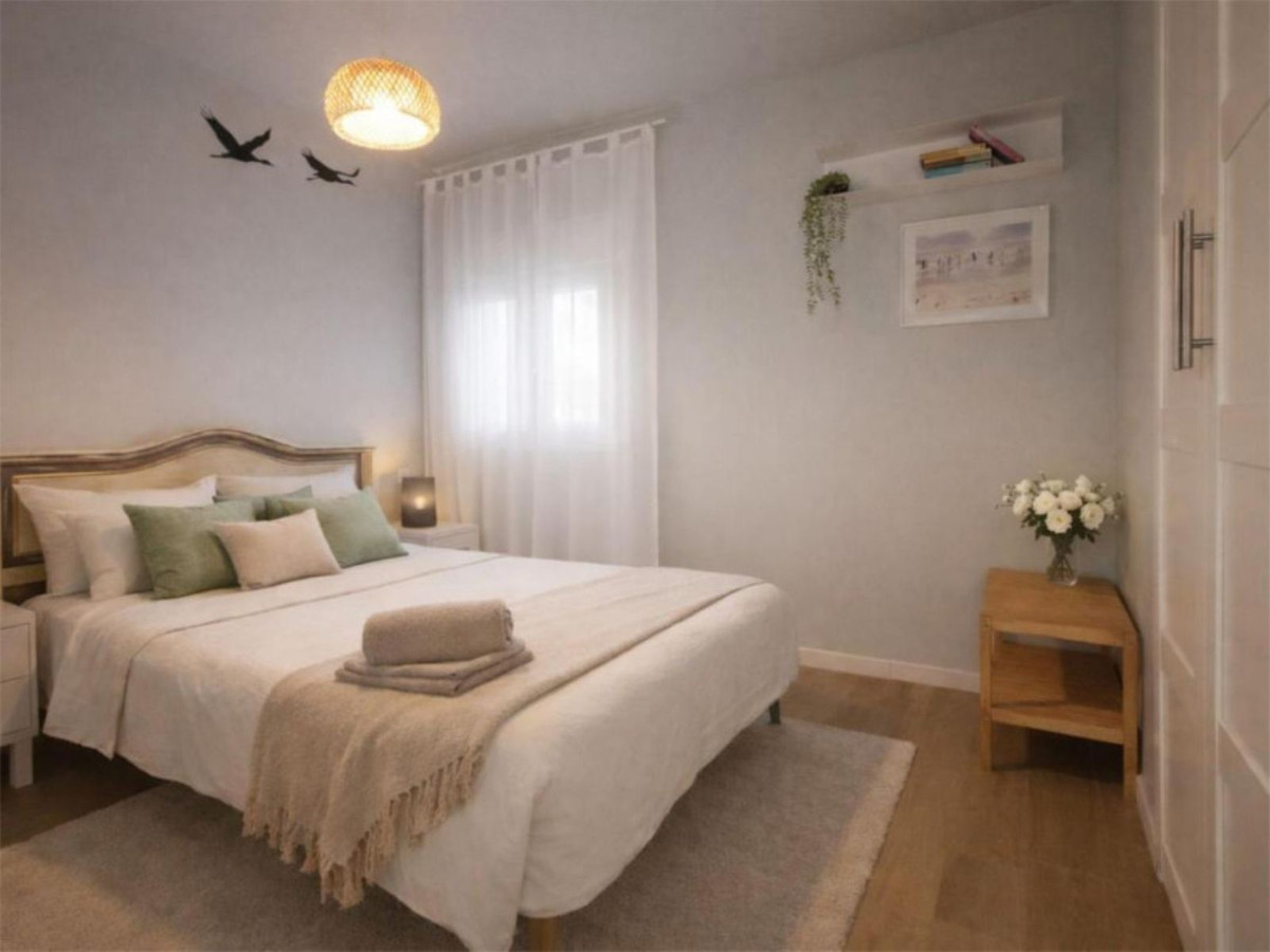 Se vende Apartamento Planta Media de 2 dormitorios en Costa Del Sol, Málaga, España