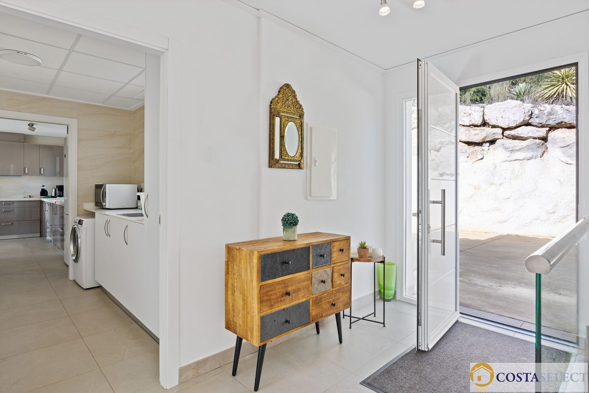 7 Bed Townhouse for sale in Alcalali Costa Blanca, Alicante, Spain