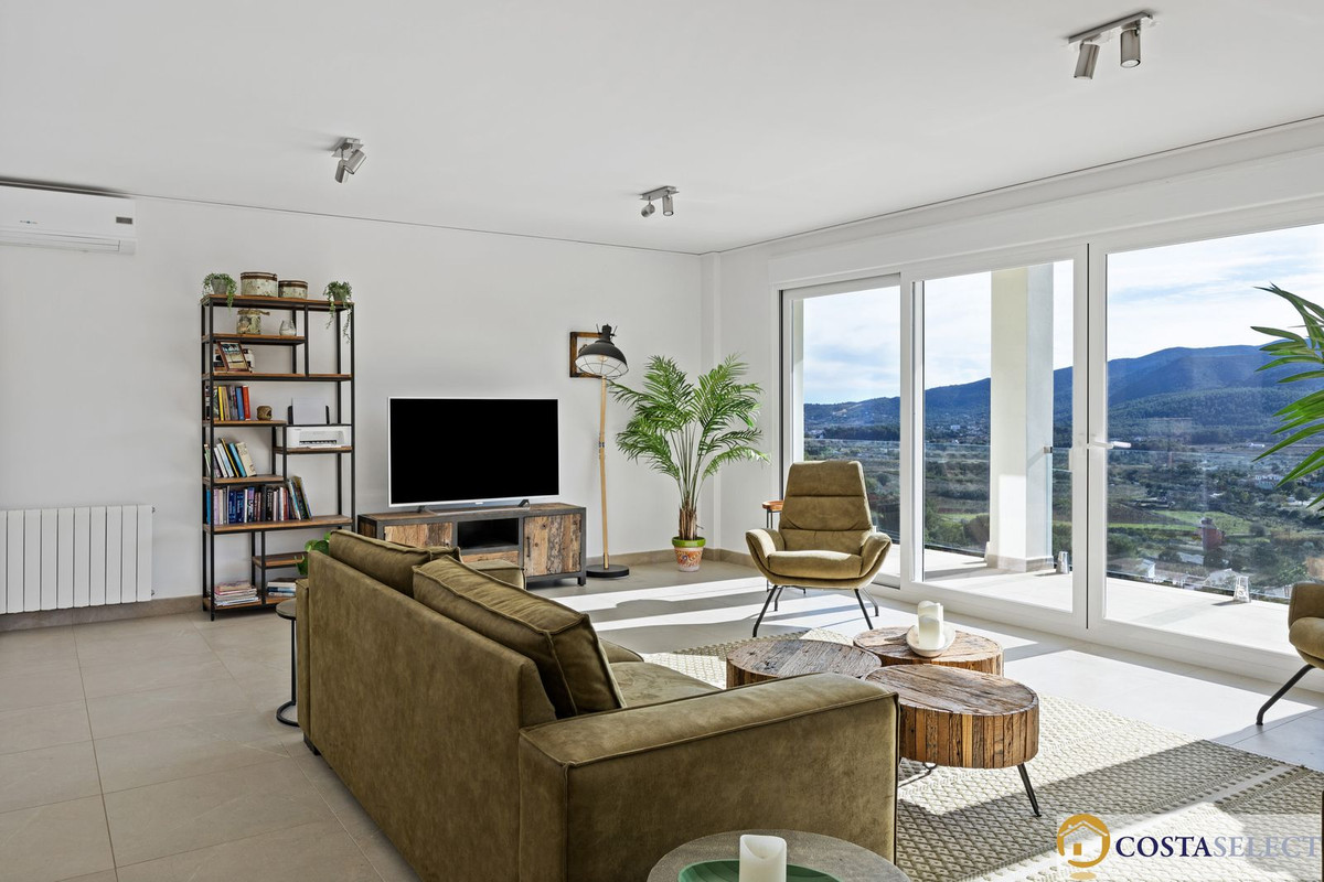 7 Bed Townhouse for sale in Alcalali Costa Blanca, Alicante, Spain