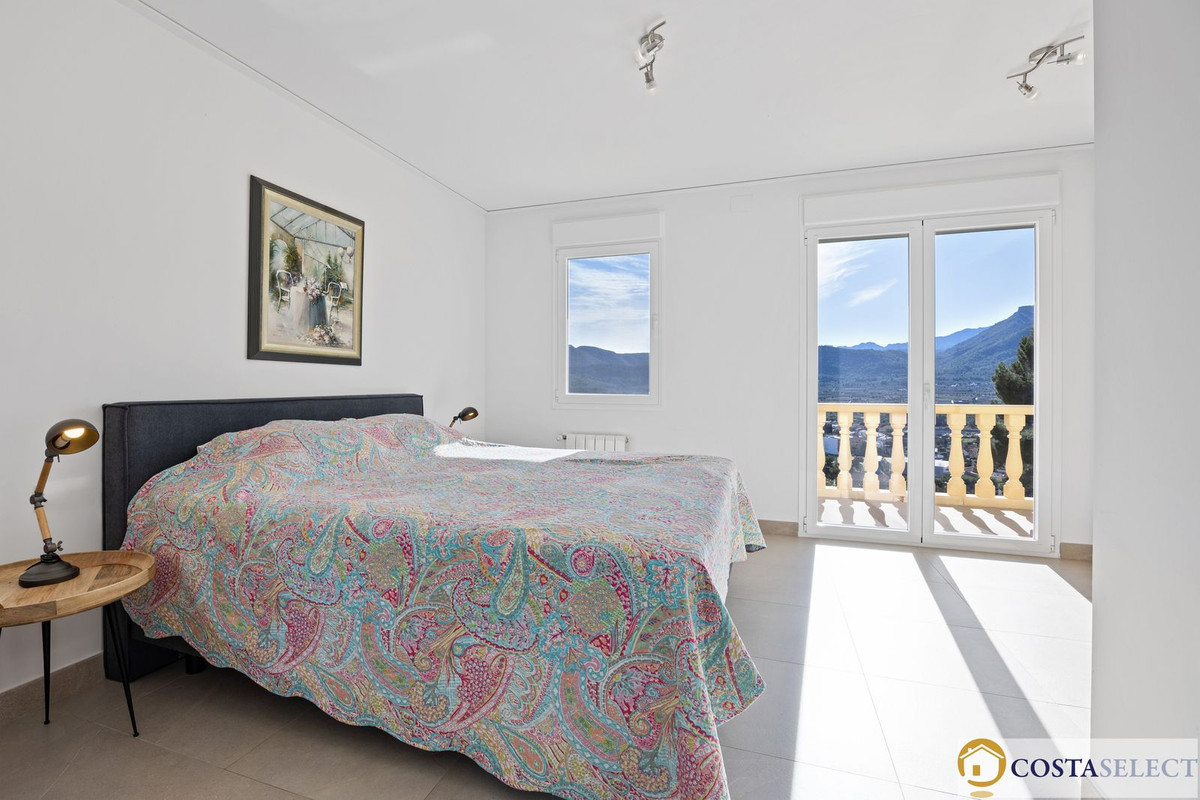 7 Bed Townhouse for sale in Alcalali Costa Blanca, Alicante, Spain