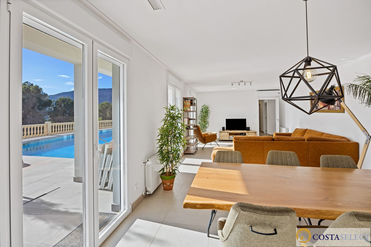 7 Bed Townhouse for sale in Alcalali Costa Blanca, Alicante, Spain