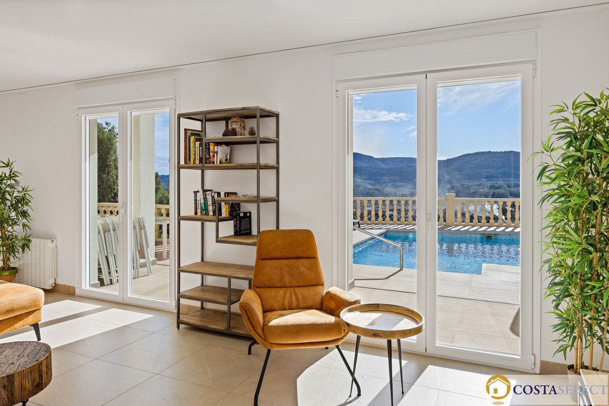7 Bed Townhouse for sale in Alcalali Costa Blanca, Alicante, Spain