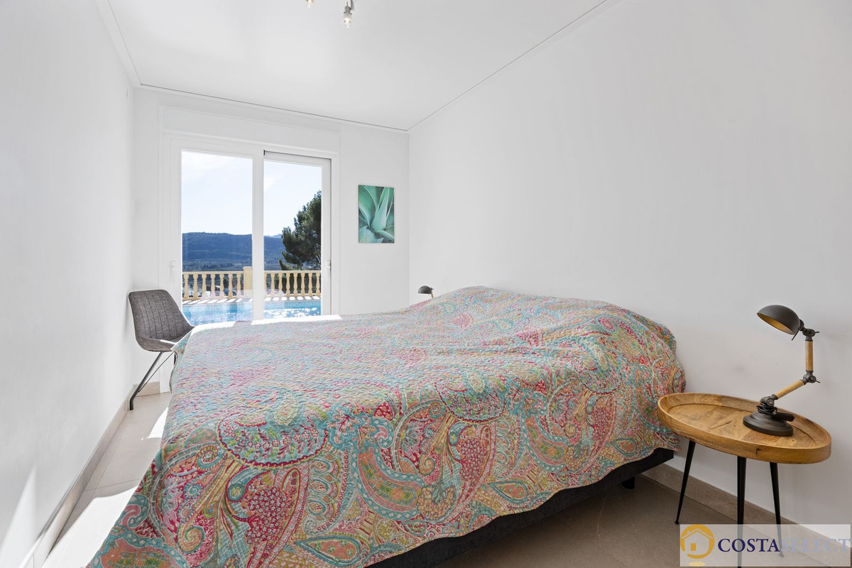 7 Bed Townhouse for sale in Alcalali Costa Blanca, Alicante, Spain