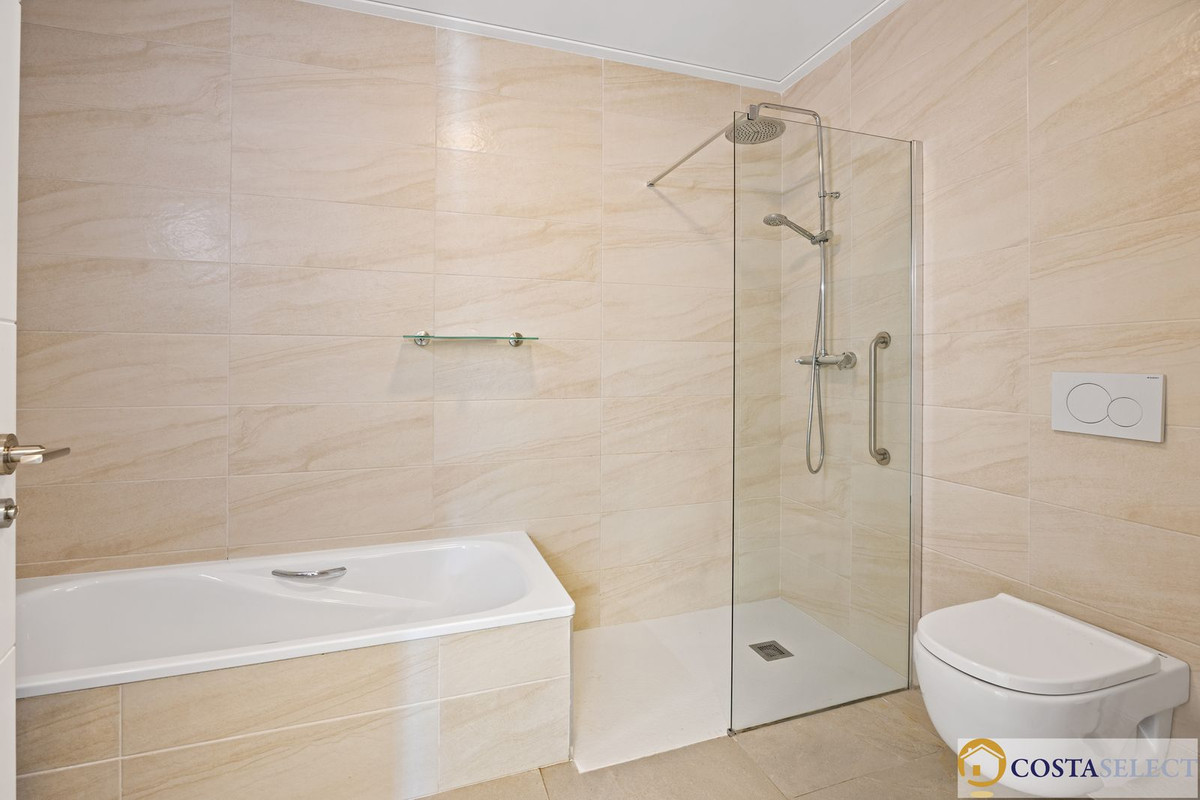 7 Bed Townhouse for sale in Alcalali Costa Blanca, Alicante, Spain
