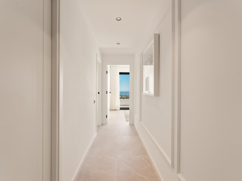 3 Bed Apartment for sale in Benahavís Costa Del Sol, Málaga, Spain