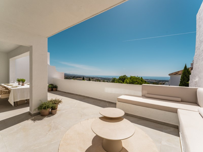 3 Bed Apartment for sale in Benahavís Costa Del Sol, Málaga, Spain