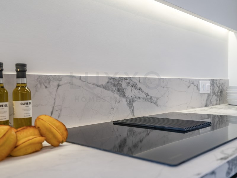 2 Bed Apartment for sale in Benahavís Costa Del Sol, Málaga, Spain