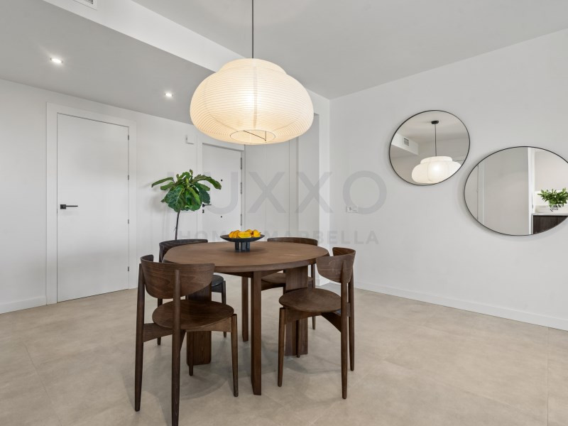 2 Bed Apartment for sale in Benahavís Costa Del Sol, Málaga, Spain