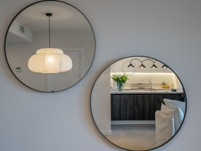 2 Bed Apartment for sale in Benahavís Costa Del Sol, Málaga, Spain