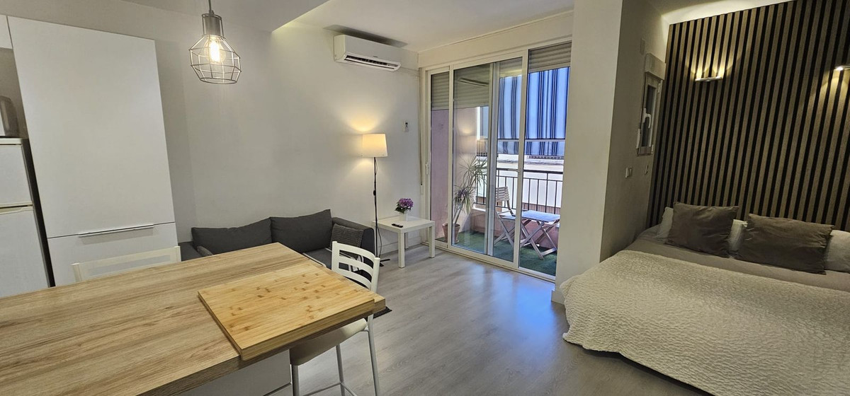 Se vende Estudio Planta Media de 1 dormitorios en Costa Blanca, Alicante, España