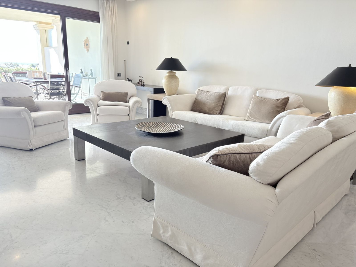 3 Bed Apartment for sale in Los Monteros Costa Del Sol, Málaga, Spain