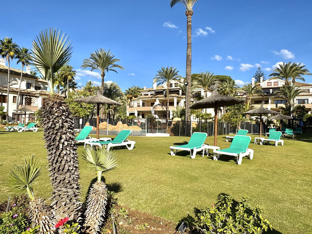 3 Bed Apartment for sale in Los Monteros Costa Del Sol, Málaga, Spain
