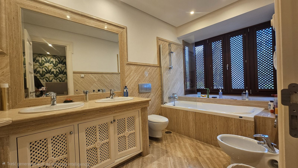 3 Bed Apartment for sale in Los Monteros Costa Del Sol, Málaga, Spain