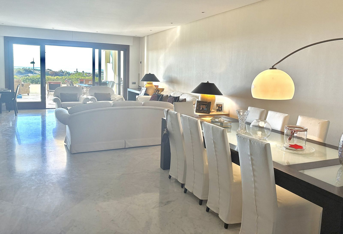 3 Bed Apartment for sale in Los Monteros Costa Del Sol, Málaga, Spain