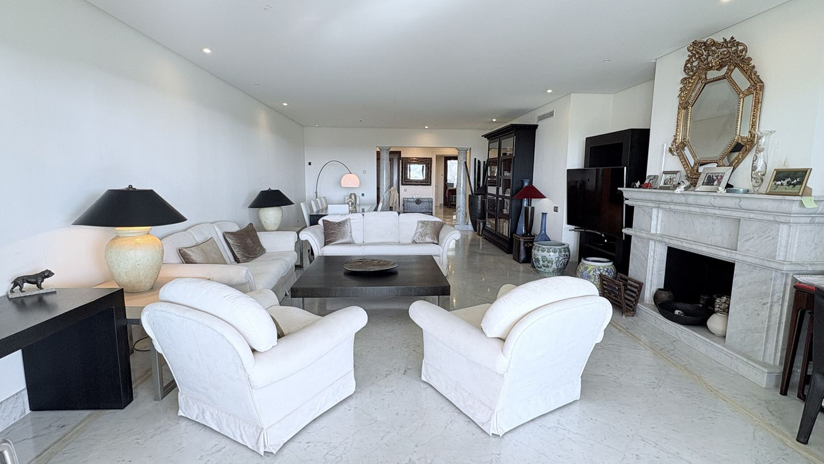3 Bed Apartment for sale in Los Monteros Costa Del Sol, Málaga, Spain