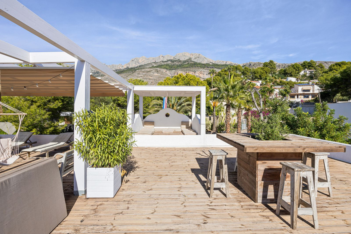 4 Bed Townhouse for sale in Altea Costa Blanca, Alicante, Spain