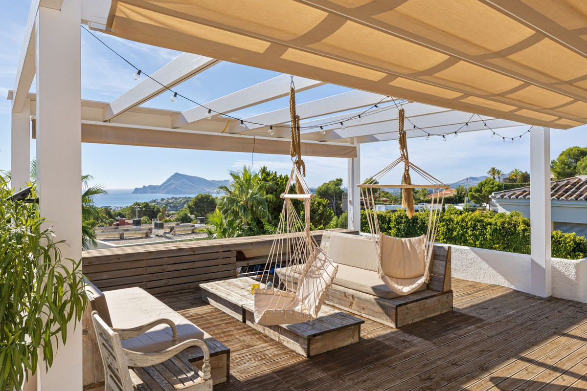 4 Bed Townhouse for sale in Altea Costa Blanca, Alicante, Spain
