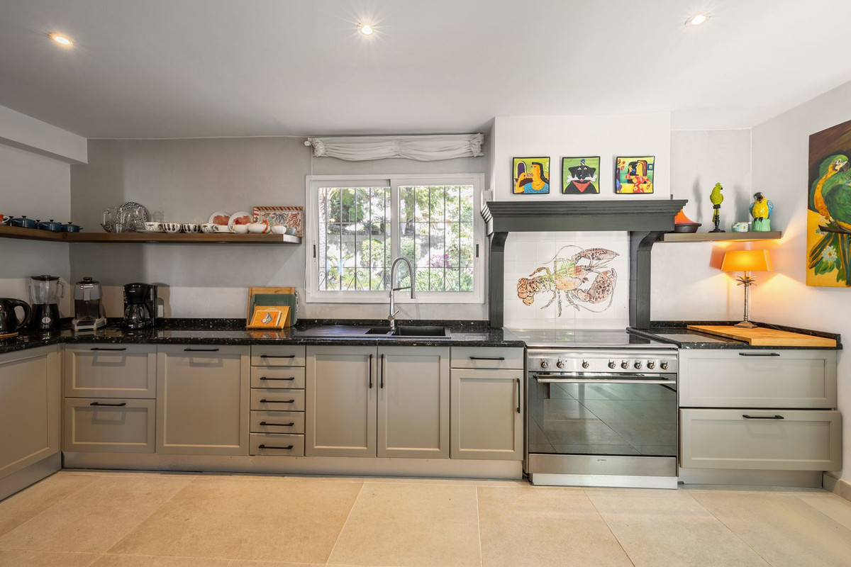 4 Bed Townhouse for sale in Altea Costa Blanca, Alicante, Spain