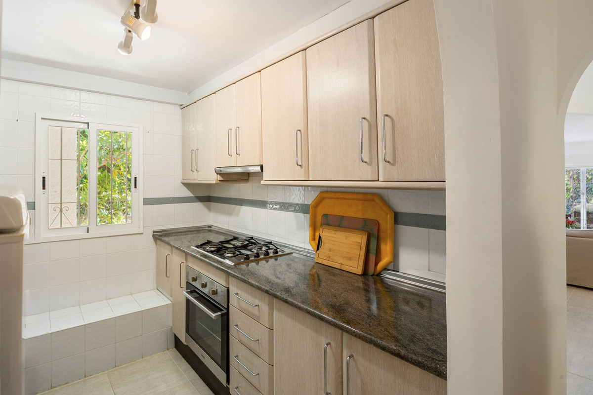 4 Bed Townhouse for sale in Altea Costa Blanca, Alicante, Spain