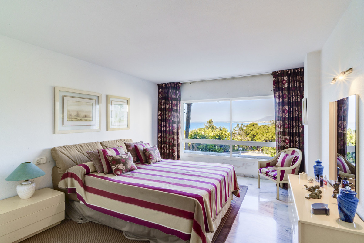 3 Bed Apartment for sale in Torre Real Costa Del Sol, Málaga, Spain