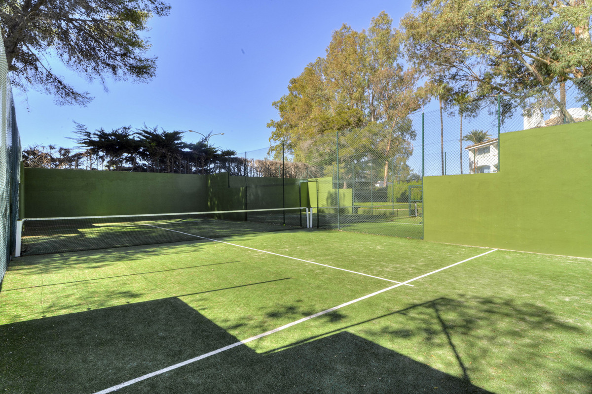 3 Bed Apartment for sale in Torre Real Costa Del Sol, Málaga, Spain