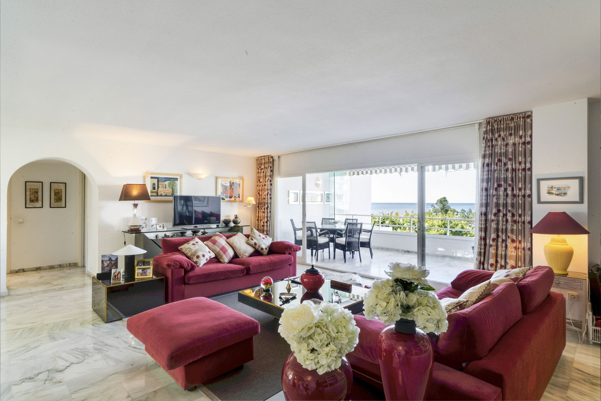 3 Bed Apartment for sale in Torre Real Costa Del Sol, Málaga, Spain
