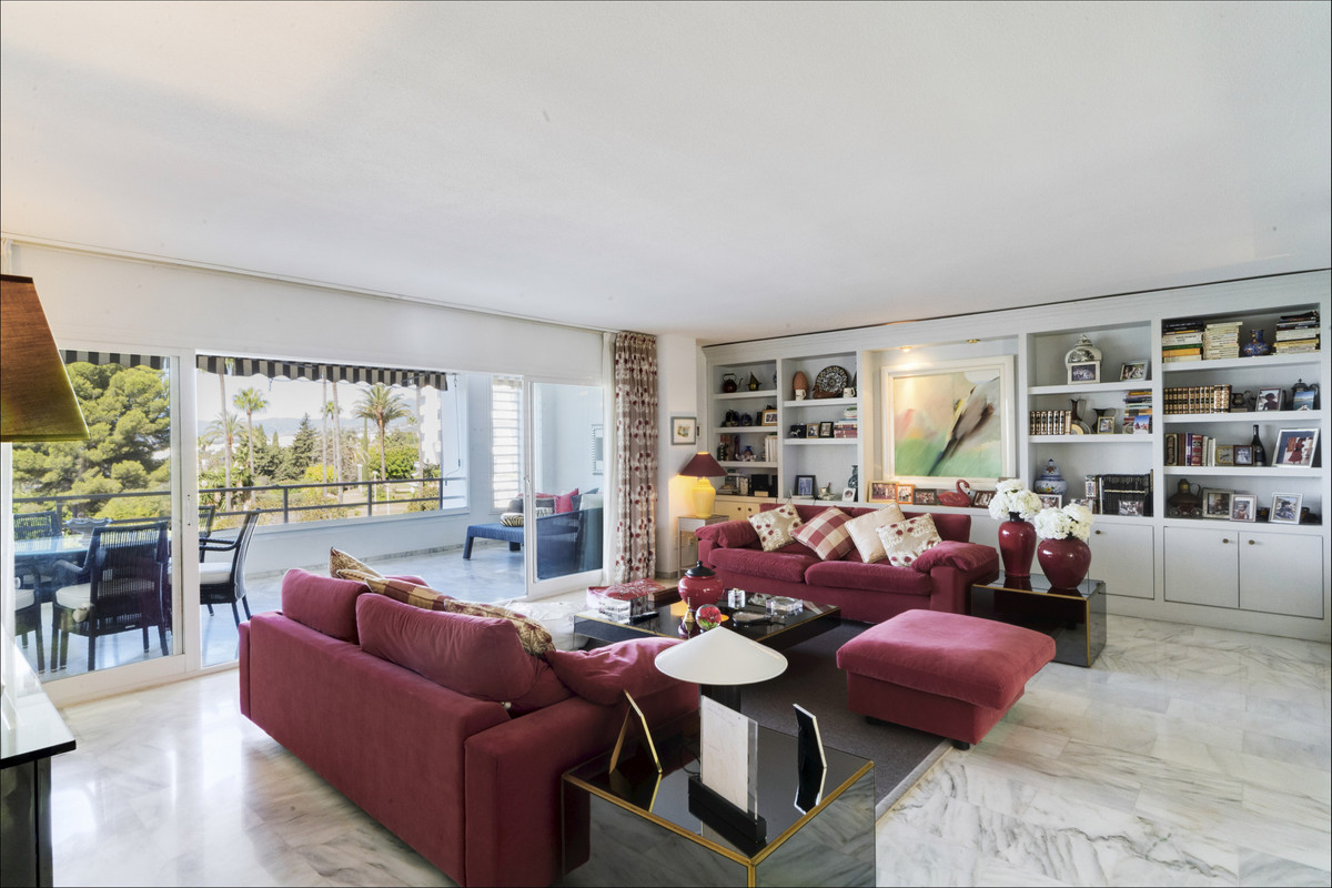 3 Bed Apartment for sale in Torre Real Costa Del Sol, Málaga, Spain