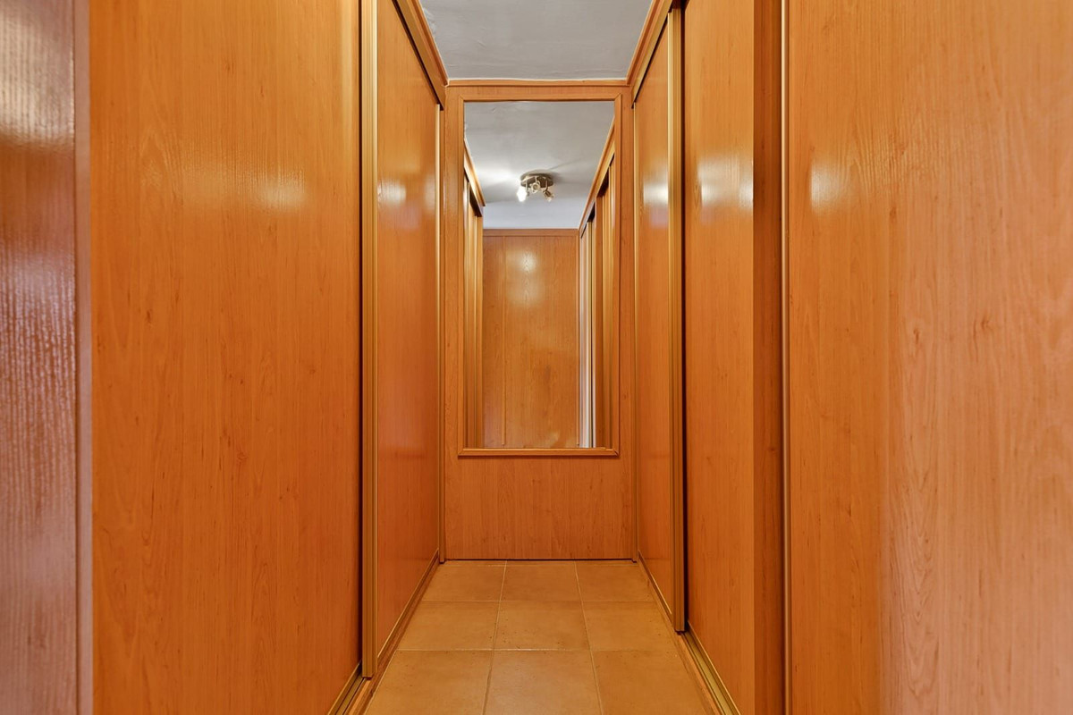 Se vende Villa - Chalet de 4 dormitorios en Costa Del Sol, Málaga, España