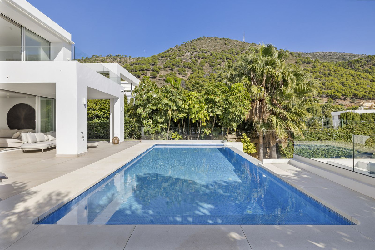 3 Bed Townhouse for sale in Mijas Costa Del Sol, Málaga, Spain