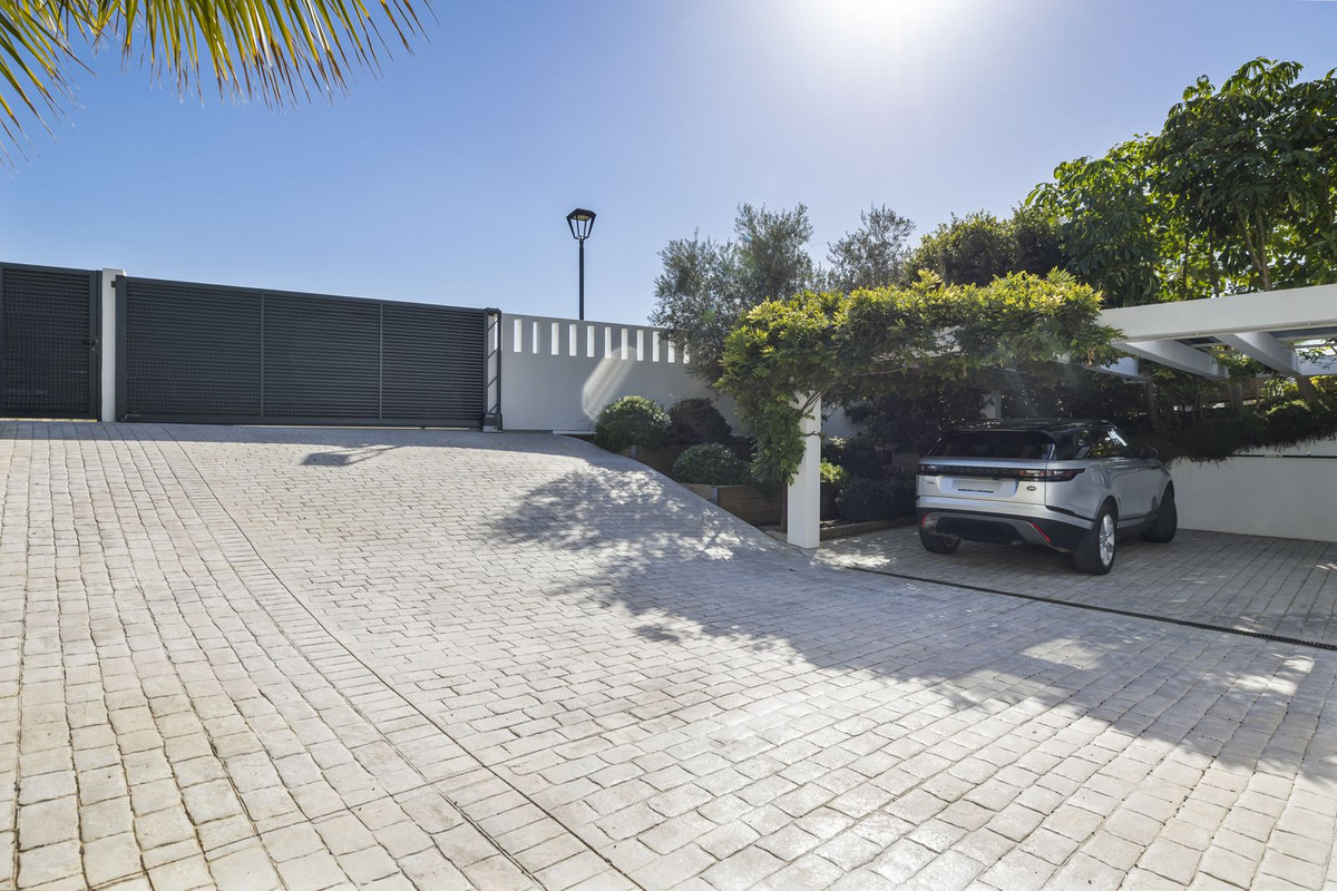 3 Bed Townhouse for sale in Mijas Costa Del Sol, Málaga, Spain