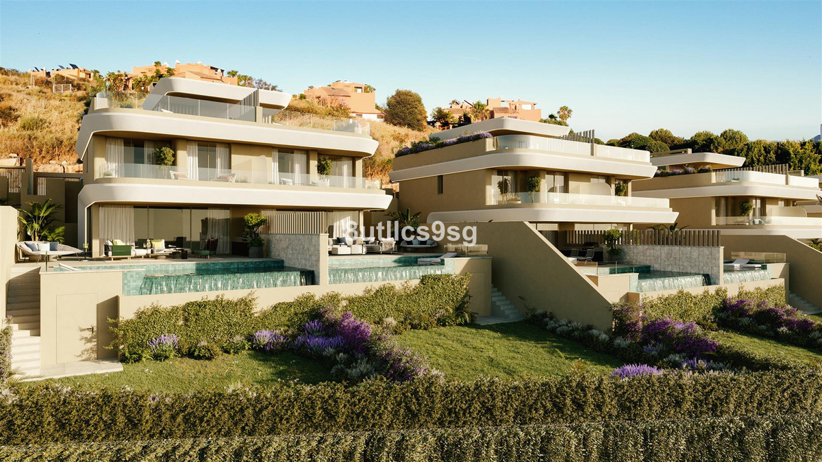 3 Bed Townhouse for sale in Estepona Costa Del Sol, Málaga, Spain