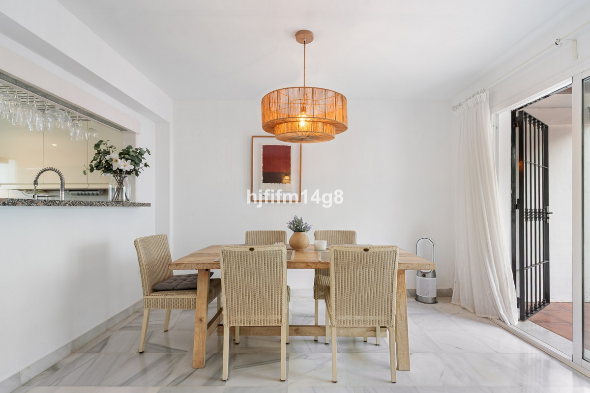 4 Bed Townhouse for sale in Nueva Andalucía Costa Del Sol, Málaga, Spain
