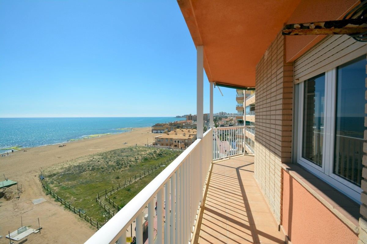 Se vende Apartamento Planta Baja de 3 dormitorios en Costa Blanca, Alicante, España