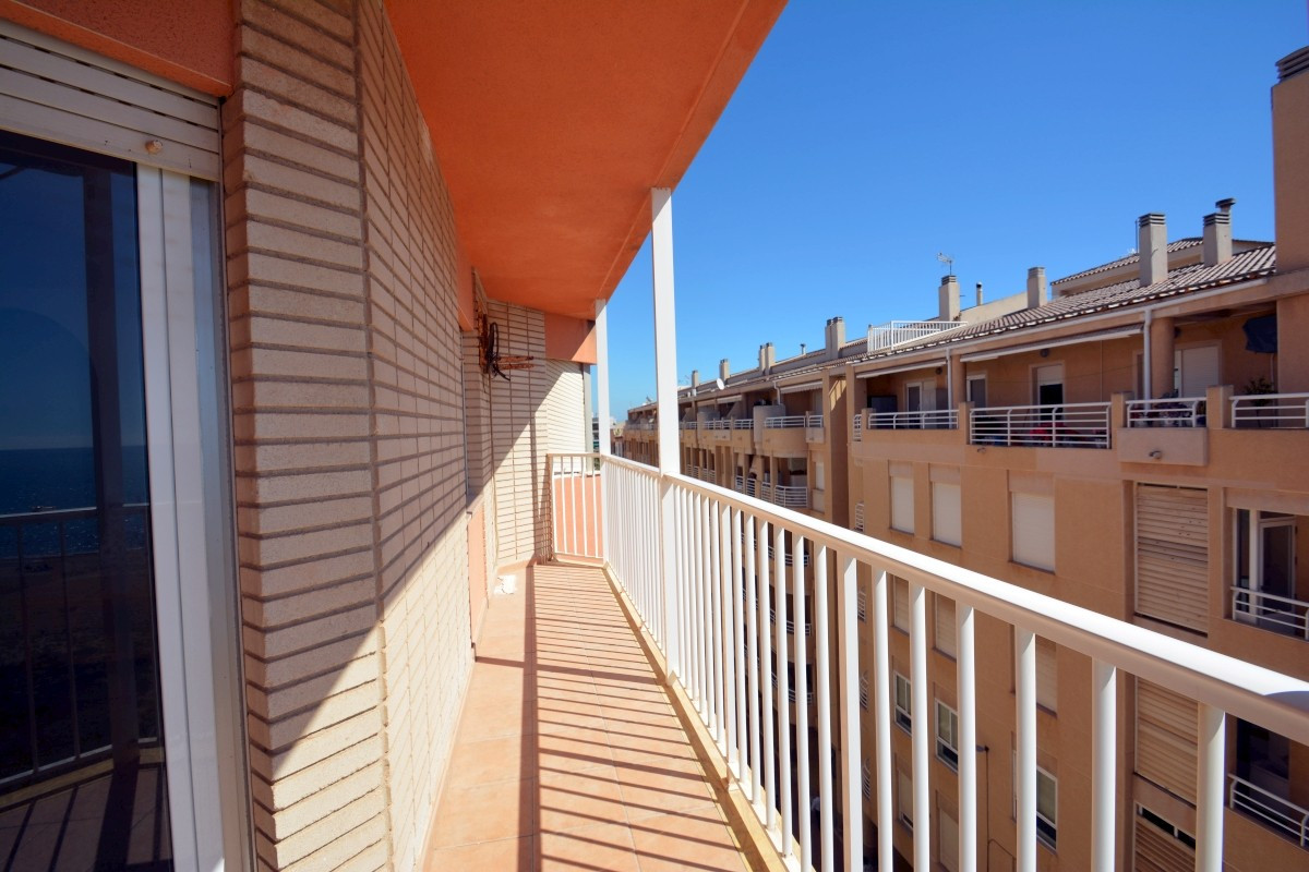 Se vende Apartamento Planta Baja de 3 dormitorios en Costa Blanca, Alicante, España