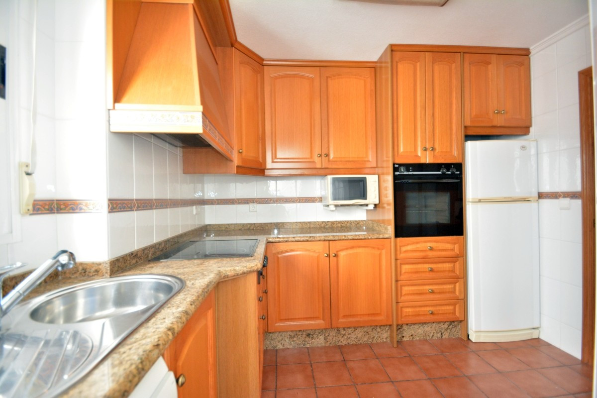 Se vende Apartamento Planta Baja de 3 dormitorios en Costa Blanca, Alicante, España