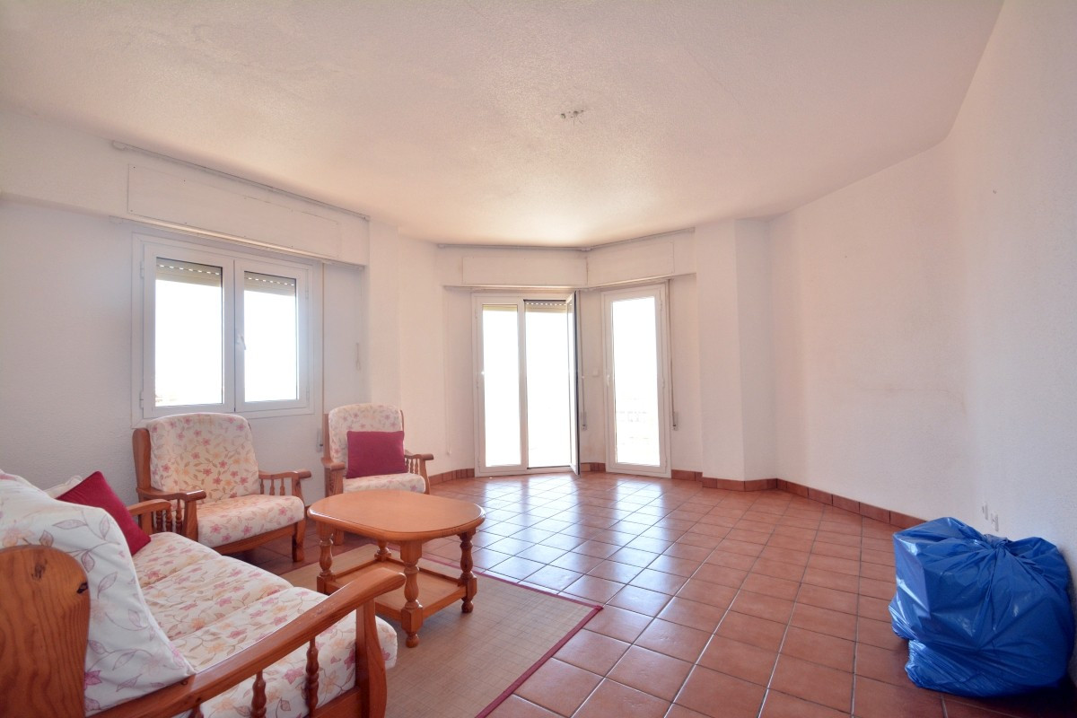 Se vende Apartamento Planta Baja de 3 dormitorios en Costa Blanca, Alicante, España