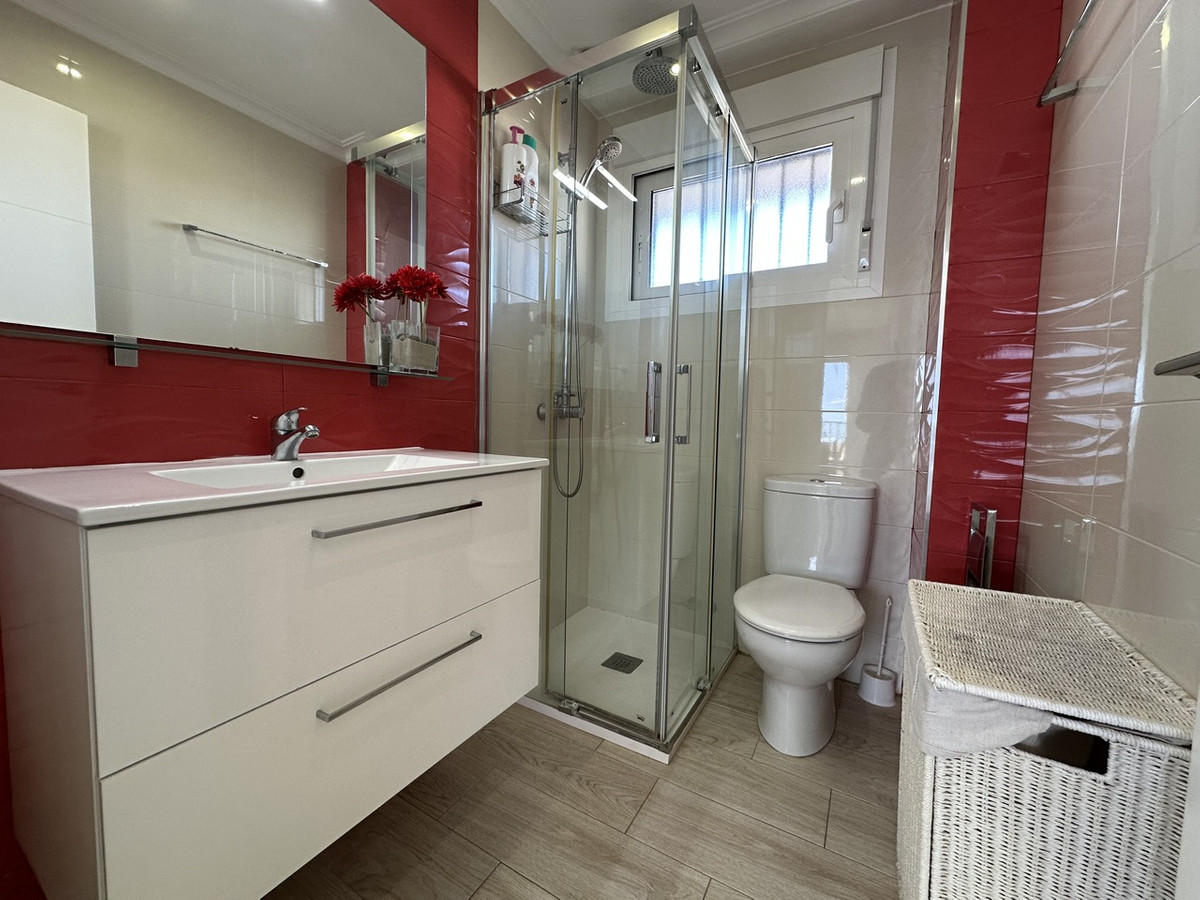 3 Bed Apartment for sale in Mil Palmeras Costa Blanca, Alicante, Spain