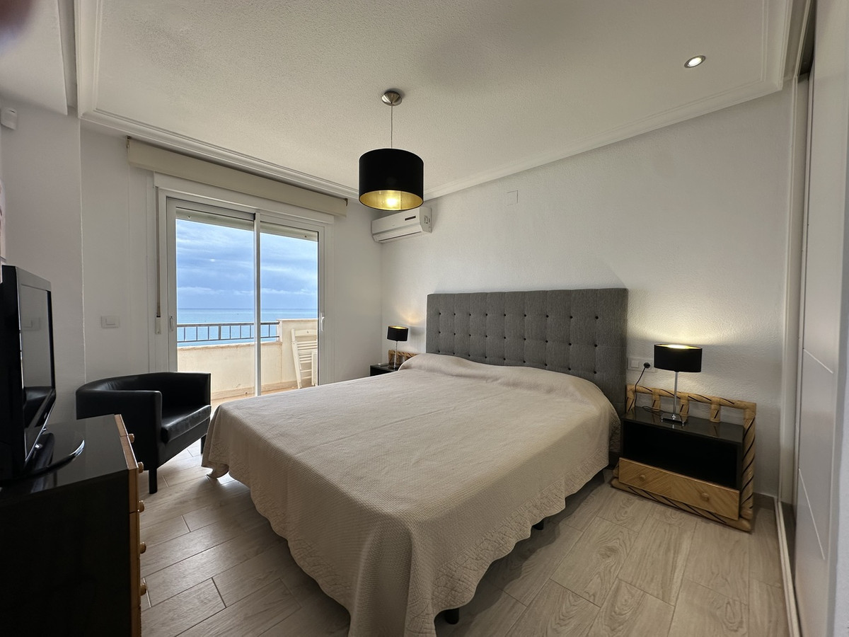 3 Bed Apartment for sale in Mil Palmeras Costa Blanca, Alicante, Spain