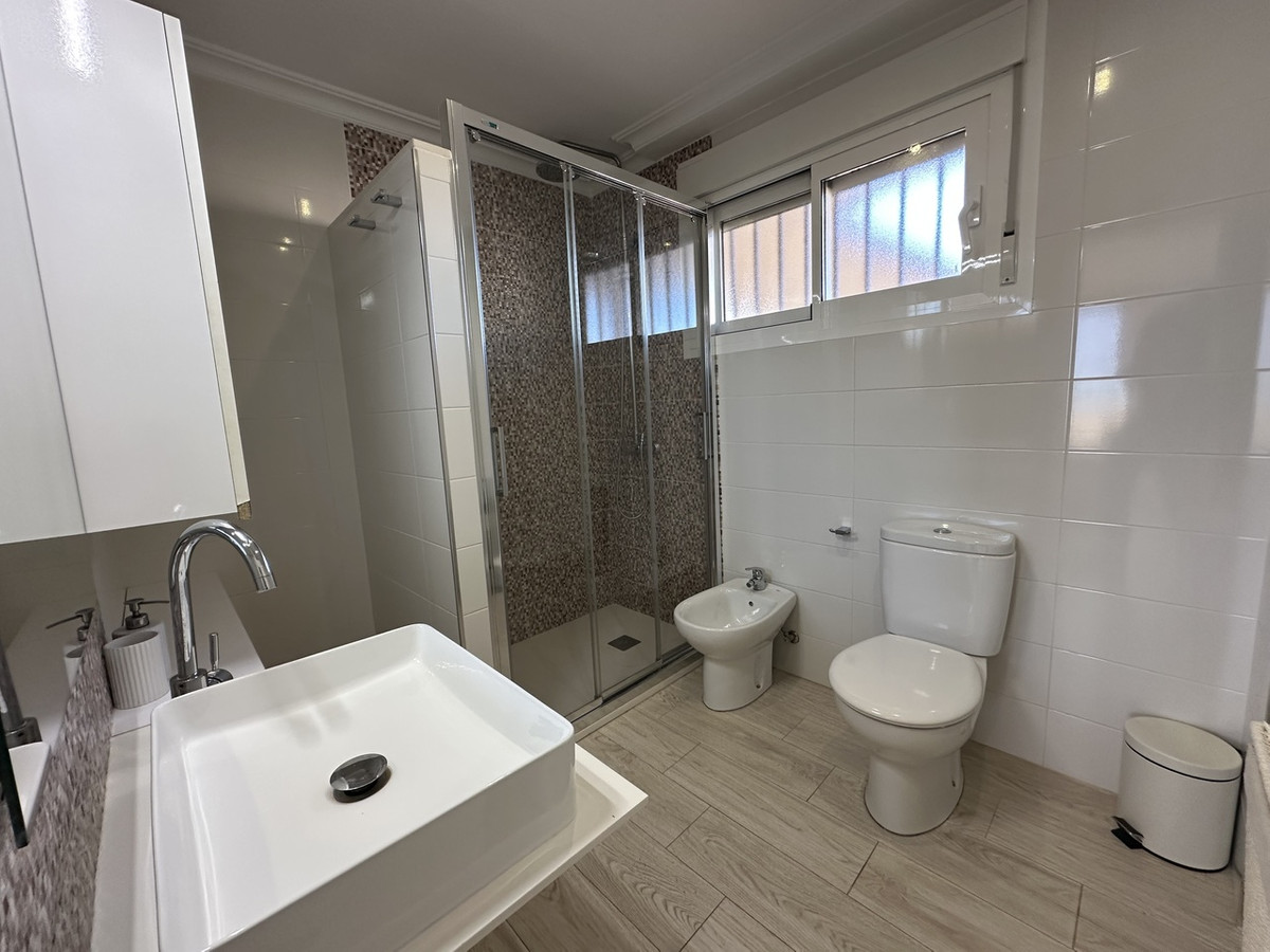 3 Bed Apartment for sale in Mil Palmeras Costa Blanca, Alicante, Spain