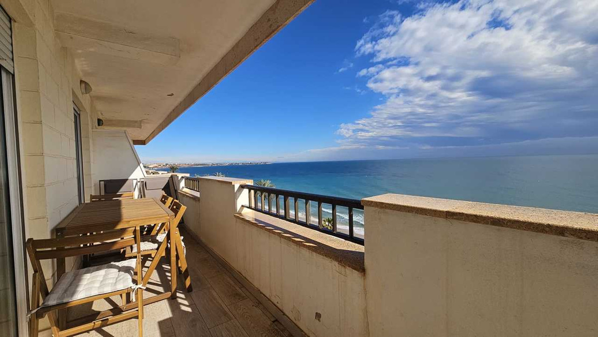 3 Bed Apartment for sale in Mil Palmeras Costa Blanca, Alicante, Spain