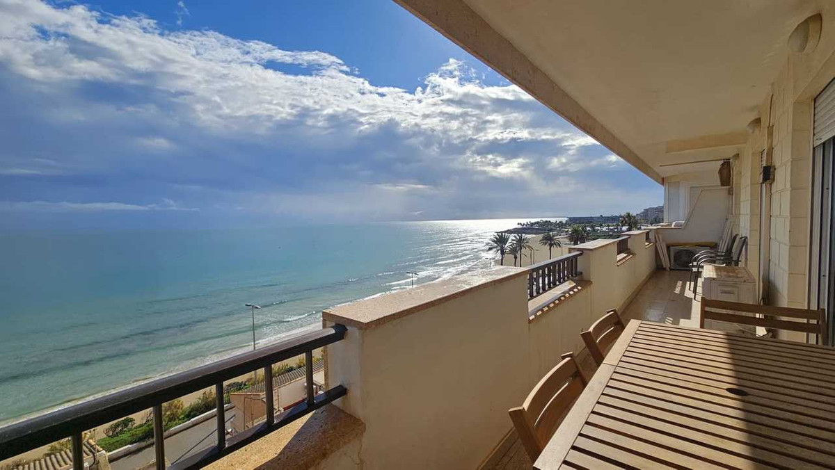 3 Bed Apartment for sale in Mil Palmeras Costa Blanca, Alicante, Spain