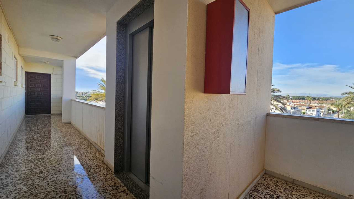 3 Bed Apartment for sale in Mil Palmeras Costa Blanca, Alicante, Spain
